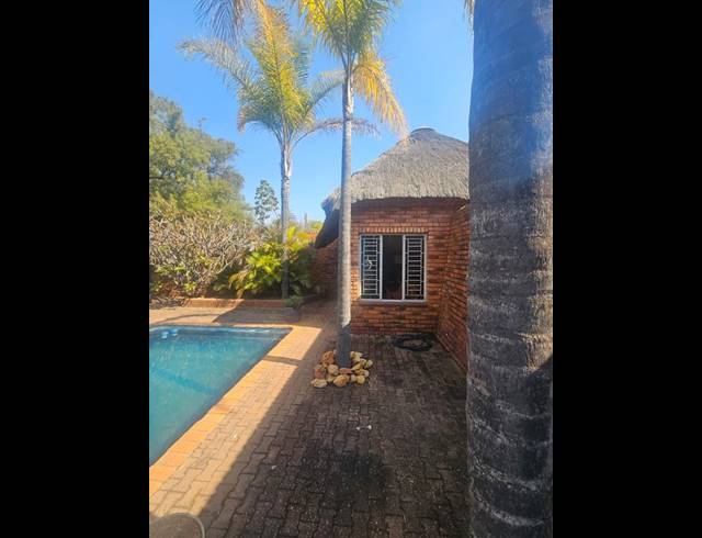 FARM FOR SALE IN KAMEELDRIFT